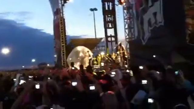 Babmboozle 2011: Jeremy McKinnon of "A Day To Remember" Ham смотреть онлайн