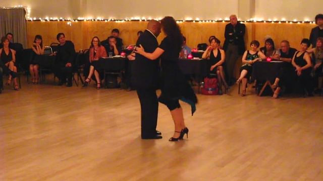 Facundo Posados y Christy Cote at Verdi 2 of 2 смотреть онлайн