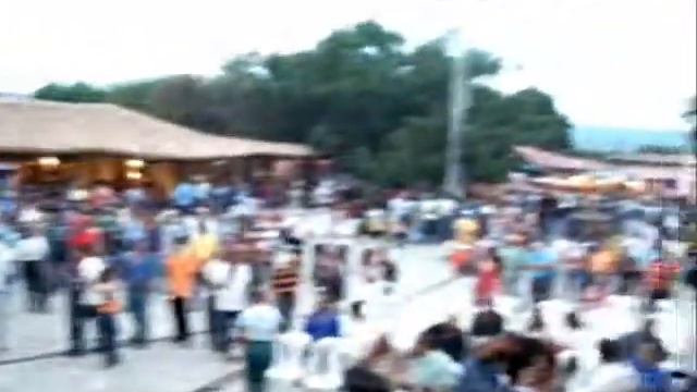 Cuerdas Primas toca el tema Leopoldo Guitian en la Feria de Tintorero 2009 смотреть онлайн