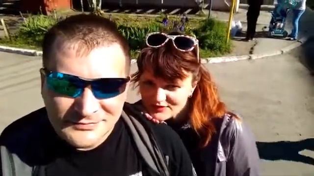 Он мне не помогает, сволочь! смотреть онлайн