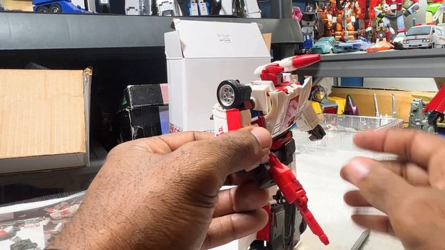 Badcube's OTS-15 Security Director Recon (Red Alert)! смотреть онлайн