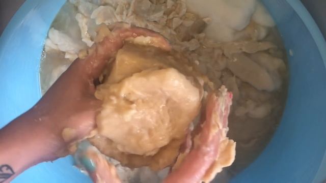 ЦЕЛЫЙ ТАЗ РАЗМОКШЕГО ХОЗЯЙСТВЕННОГО МЫЛА/ АСМР/ SOAKED LAUNDRY SOAP/ASMR смотреть онлайн