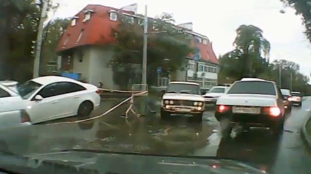 Последствия урагана в Ростове на Дону 24.09.2014 г. смотреть онлайн