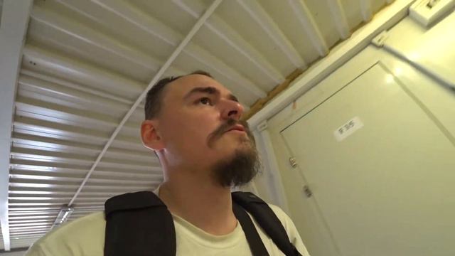 День 13 или Первый полет в Солохауле и новая униформа для команды. смотреть онлайн