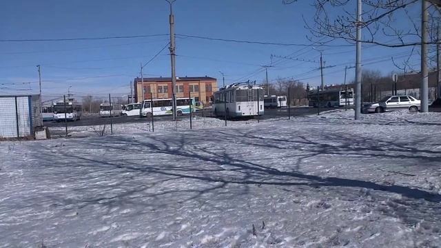 Троллейбусное депо "Поселок Солнечный" в городе Омске. смотреть онлайн