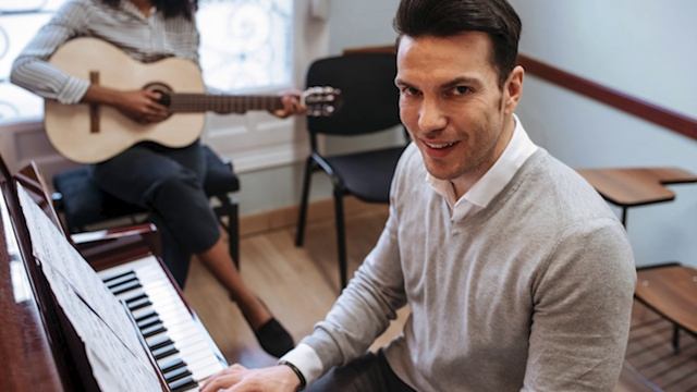 Fun Piano ???? смотреть онлайн