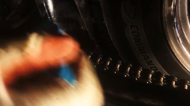 Honda steed смазка цепи мотоцикла | Чистка цепи | Вывешивание мотоцикла от FreeRiderMotoRU смотреть онлайн