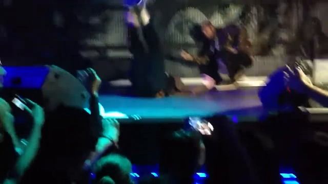 Дружба, кому это нужно или Они танцую все вместе *_* смотреть онлайн