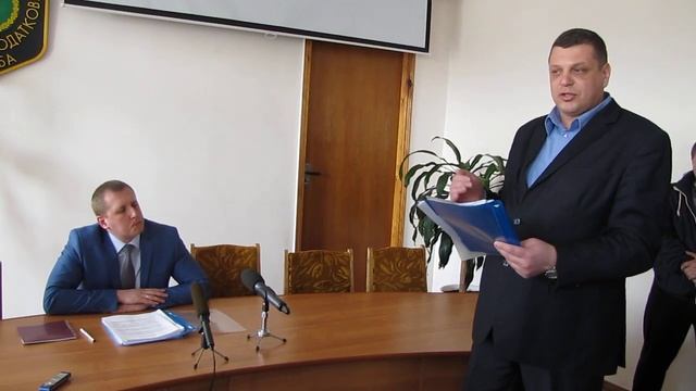 Сліпченко та обурені підприємці міста Умані смотреть онлайн