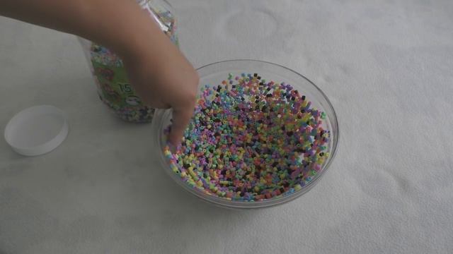 Тарелка из Бусин Термомозаики / Plate of HAMA Beads смотреть онлайн