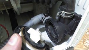 Замена сливного насоса в стиральной машине Ariston