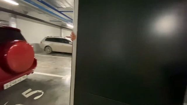 ШКАФ В ПАРКИНГ смотреть онлайн