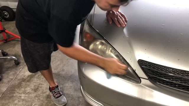 Fully Restore Headlights For Only $6!! (NO SANDING NEEDED) смотреть онлайн