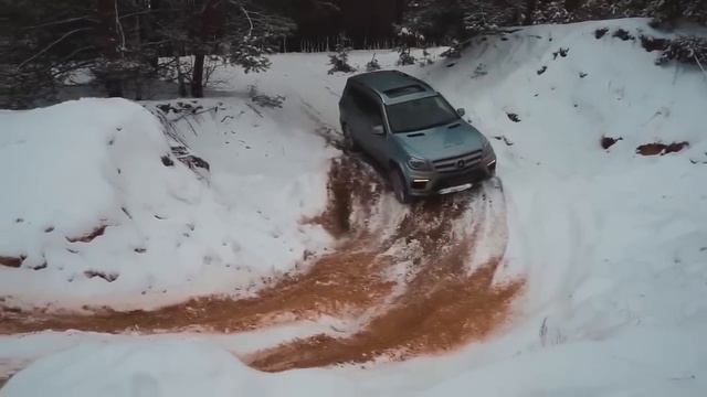 Quattro vs Xdrive vs 4matic. смотреть онлайн