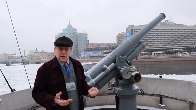 Орудия крейсера "Аврора" смотреть онлайн