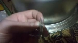 как устанавливается крепеж (зажими) на мойку в кухню