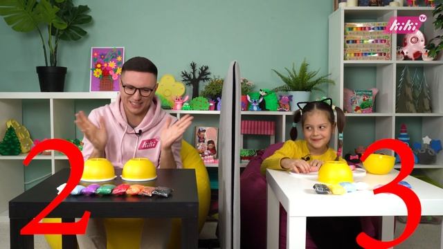 ЕДИМ ЕДУ ОДНОГО ЦВЕТА ЧЕЛЛЕНДЖ ? Лепка из пластилина! смотреть онлайн