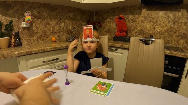 КТО Самый УМНЫЙ?Тарантинки.НУ ОЧЕНЬ ИНТЕРЕСНАЯ ИГРА. смотреть онлайн
