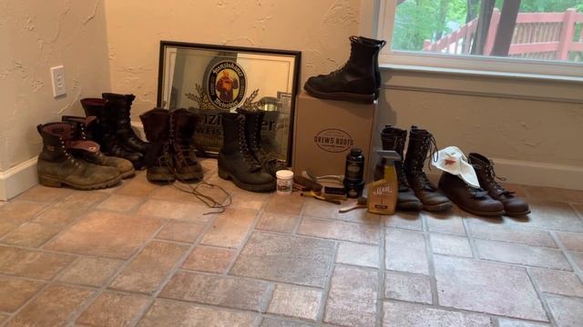 Drew’s logger boots, Drew’s wedge sole logger and a big thank you to Bakers boots. смотреть онлайн