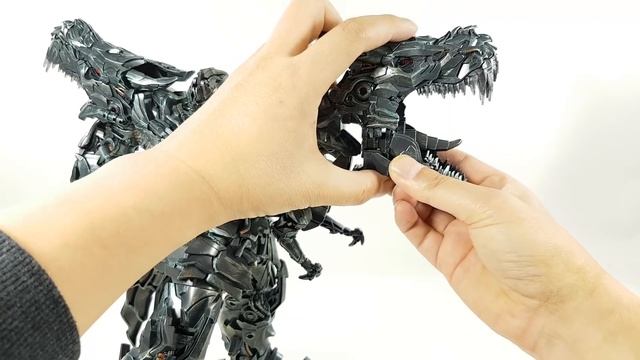 Transformers Weijiang M-06 KO Studio Series Oversized Grimlock Optimus Prime Dinobot Robot Toys смотреть онлайн