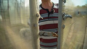 Полезные советы. Фиксаторы дверей теплицы