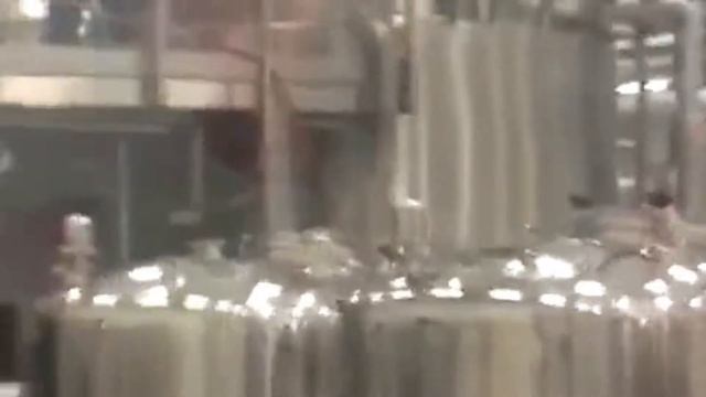 Посещение завода R3 в Далласе смотреть онлайн