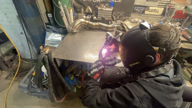 Toyota FJ Cruiser custom exhaust смотреть онлайн