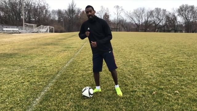 DEFEND LIKE THE WORLD'S BEST DEFENDER - PLAY LIKE VAN DIJK смотреть онлайн