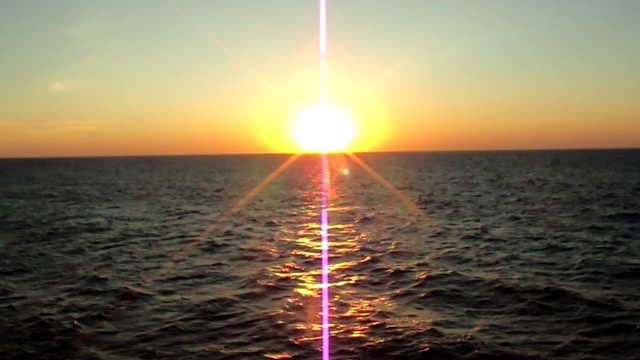 John Sokoloff ☄ Loyola Sunset смотреть онлайн