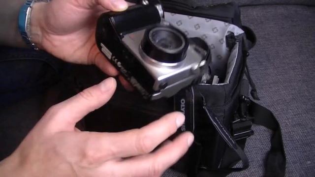 Чемоданчик из 1999. Olympus C-2020 zoom и еще... Распаковка. смотреть онлайн