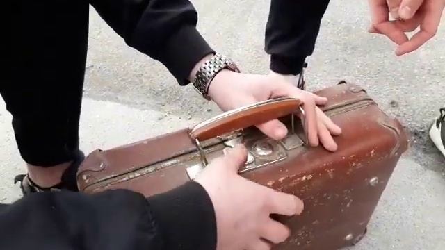 Как открыть советский чемодан - загадка для нынешней молодежи смотреть онлайн