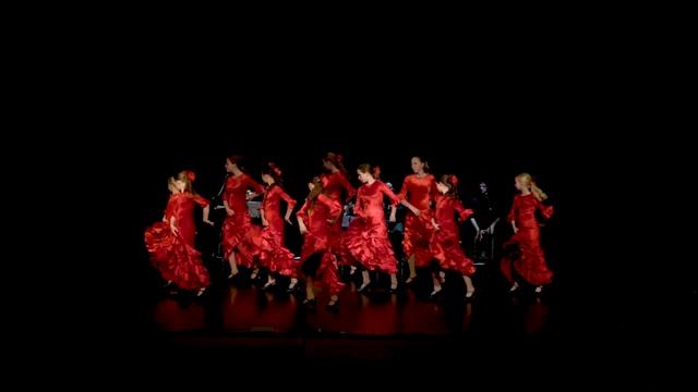 Stuudio ArteFlamenco noorterühm etenduses Flamencuentro (2018) смотреть онлайн
