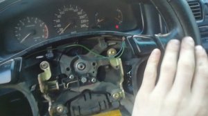 Починил сигнал Toyota Carina E