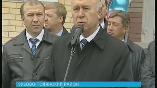 Глава республики Николай Меркушкин с рабочим визитом посетил Зубово Полянский район смотреть онлайн