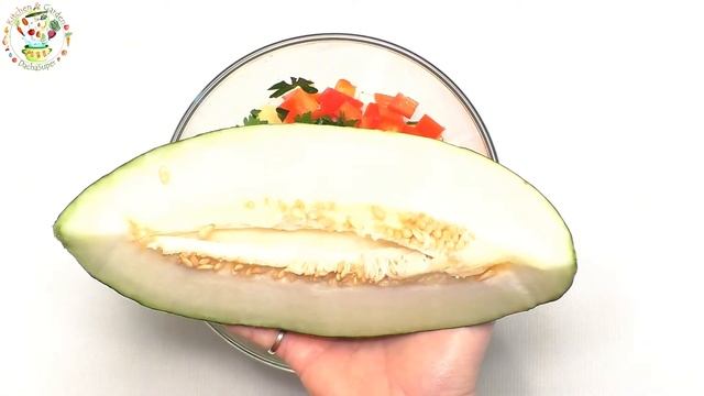 Легкий салат из дыни и курицы Видео рецепт смотреть онлайн