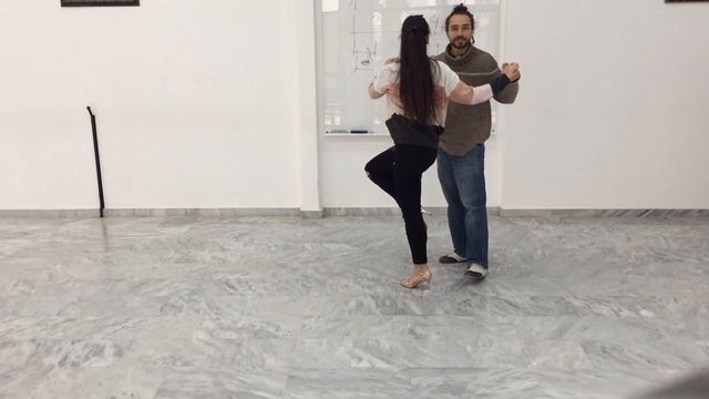 Aprender tango analizando Learn tango analyzing Frumboli Mazer Bahia Blanca 11 смотреть онлайн