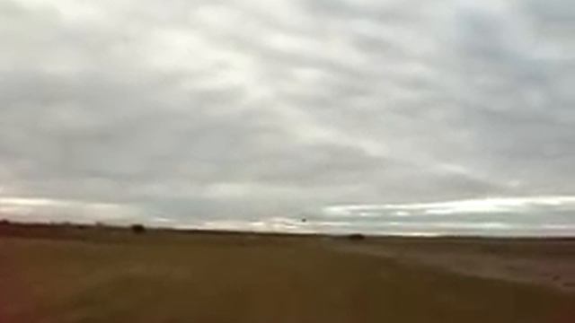 Скоростной проход над полосой самолета Белый ветер смотреть онлайн