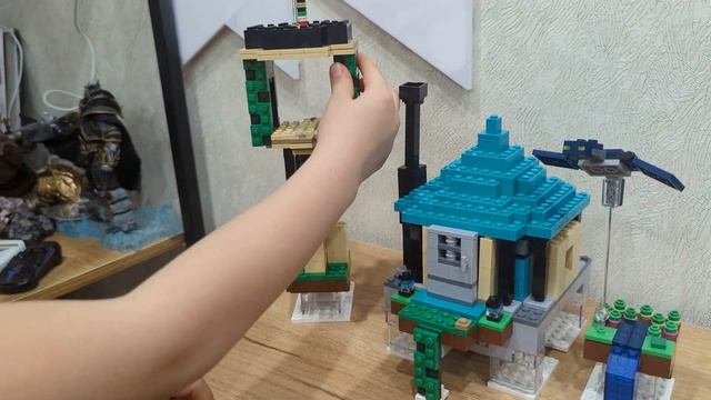Собрала и показываю LEGO Minecraft 21173 Небесная башня смотреть онлайн