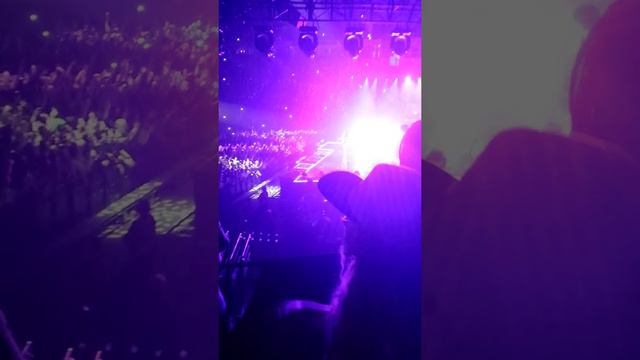 Nicki Minaj.Pink print tour.Manchester.4.4.15 смотреть онлайн
