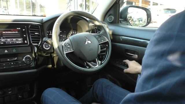 U1011 - 2017 Mitsubishi Outlander Exceed ZK Auto 4WD Walkaround Video смотреть онлайн