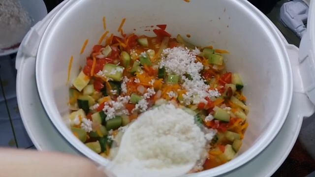 Нереальная Вкуснятина из Кабачков. Тушенные Кабачки с Рисом в Мультиварке! смотреть онлайн