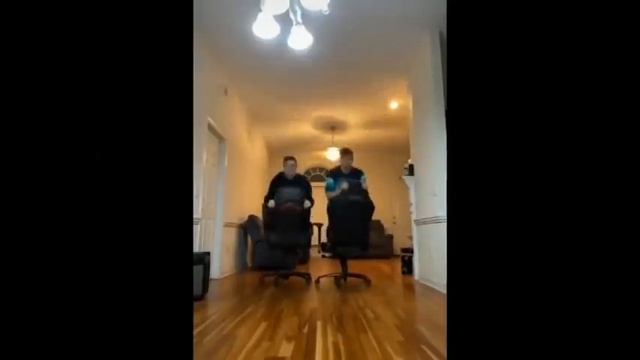 Mrbeast - Chris & Chandler's First Appearence смотреть онлайн