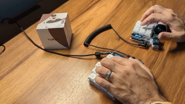 YUNZII Caramel Coffee Typing Sound смотреть онлайн