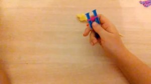 Как плести человечков из резинок