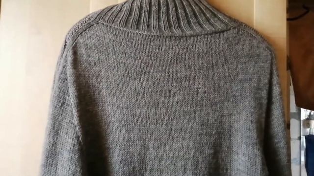 СВИТЕР с воротником Гольф спицами. Реглан погон. Готовое изделие. смотреть онлайн