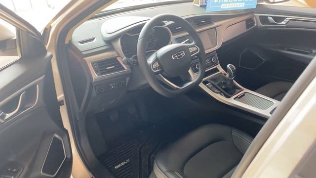 2019 Geely Emgrand GL Walkaround- China Auto Show（2019款吉利帝豪GL，外观与内饰实拍） смотреть онлайн