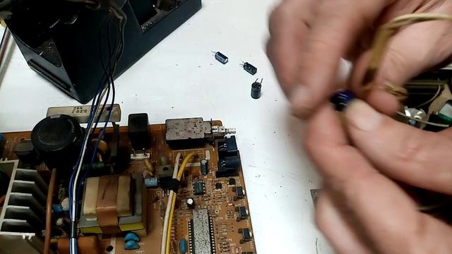 Ремонт Телевизора Toshiba 2150XS. смотреть онлайн