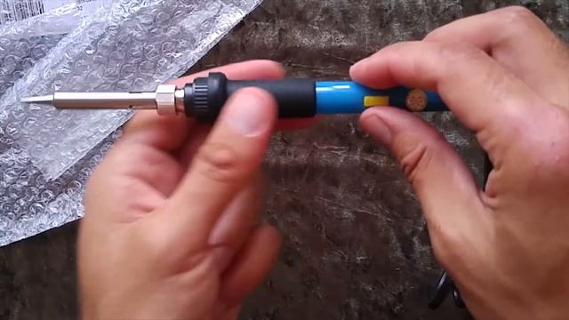 Правильный паяльник с регулятором температуры. Распаковка. смотреть онлайн