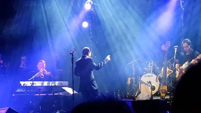 Elvis Tribute - Estelle Brown Elvis backup singer смотреть онлайн