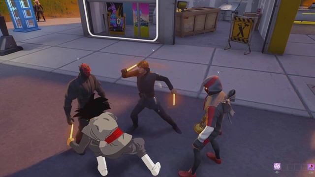 Emote Battles Using The New Goku Black Skin (Party Royale) смотреть онлайн